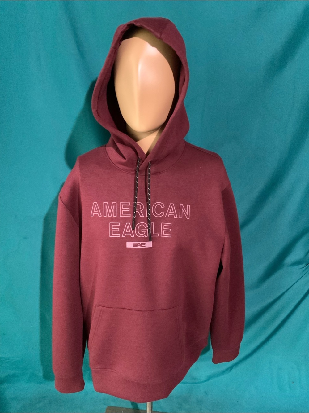 AMERICAN EAGLE CLASSIC MEN’S LARGE BURGUNDY FLEECE GRAPHIC PULLOVER HOODIE NWOT